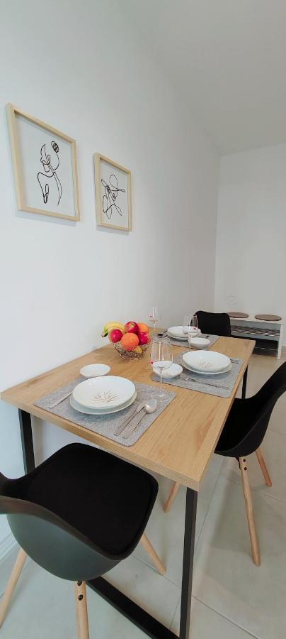 S15 Studio Apartment Free Parking Ζάγκρεμπ Εξωτερικό φωτογραφία