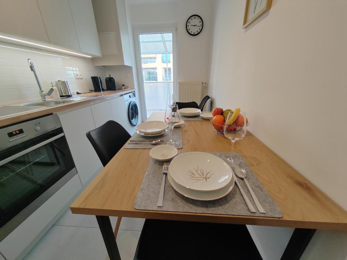 S15 Studio Apartment Free Parking Ζάγκρεμπ Εξωτερικό φωτογραφία