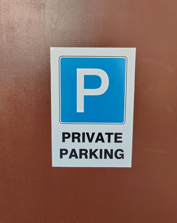 S15 Studio Apartment Free Parking Ζάγκρεμπ Εξωτερικό φωτογραφία